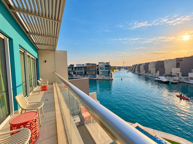 Four-Bedroom Villa with Private Jacuzzi, Diyar Al Muharraq